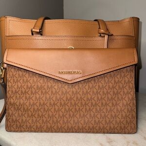 Michael Kors Brown Tote and Clutch Set